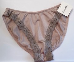 NWT CALVIN KLEIN SMALL TAUPE SMOOTH LACE VINTAGE RARE BRIEF PANTIES 1990S