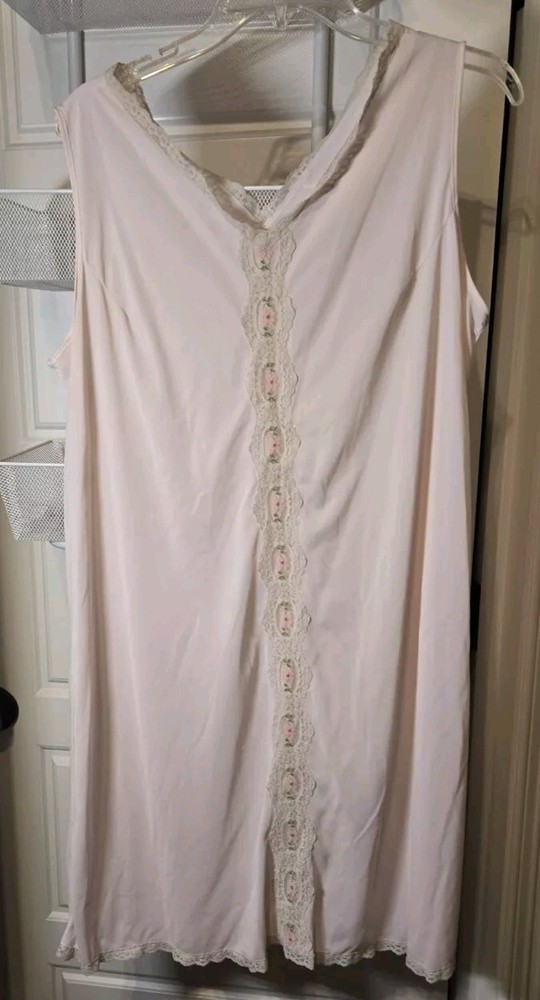 Vintage Dixie Belle Lingerie Pink Shift w/Lace Nightgown sz L