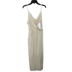 Vintage Private Treasures by Avon Large Cream Lace Trim Nightgown Cottagecore