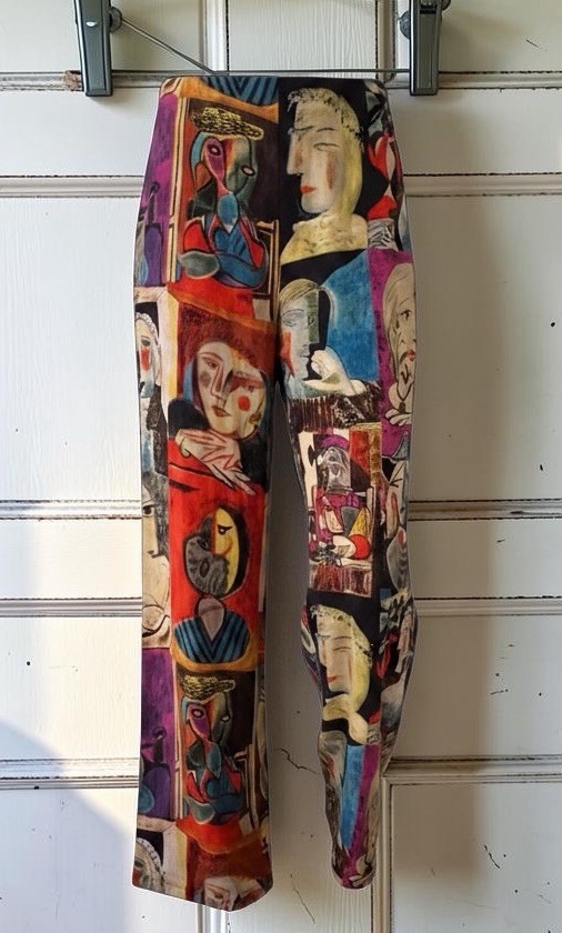 URU 100% Silk Crop Leggings Size 2 Picasso Art Print Stretch Made in USA