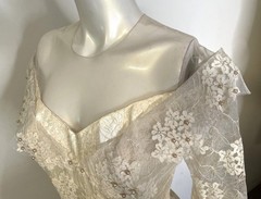VTG 50s 60s Floral Lace Wedding Dress 34″ Bust 4 6 Full Skirt Off the Shoulder