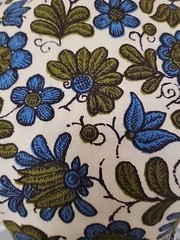 Vintage 1960s SUE BRETT Blue Green Floral Paisley Top.