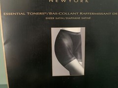 Vintage 1990s Donna Karan Seamless Dark Palomino Nylon Pantyhose Essential Toner