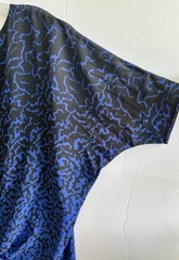 Vintage PREMIER ROW by MARILYN THELEN Blue & Black blouse/top, Size 14 1/2-34