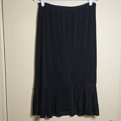 Laura Ashley Tiered Mid-length Black Skirt M Hi-Lo Acetate/Spandex Vintage 1990s