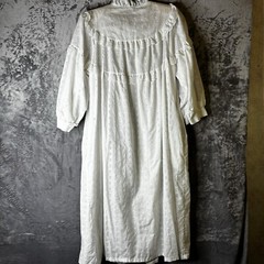 Vintage Ariel Robe Medium White Eyelet Snap Front Ruffle 1/2 Sleeve Lightweight