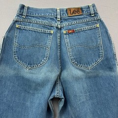 Vintage Lee High Waisted Pleated Tapered Leg Jeans Medium Wash Made in USA 9