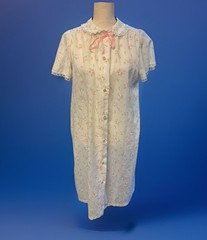VTG JCPenney Floral Lace Trim Housecoat Nightgown Robe Peterpan Cottagecore S