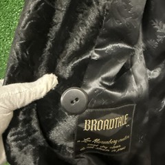Neiman Marcus vintage black broadtale by Lou Nierenberg fits like a medium large