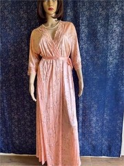 VTG GILEAD PINK FLORAL NYLON ROBE WRAP LACE TRIM SZ M