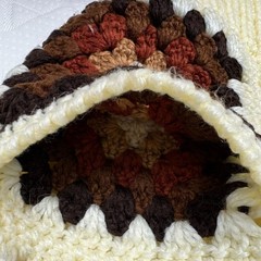Vintage 70s Granny Square Crochet 3D Knit Mockneck Sweater Cream Brown Boho S