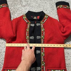VTG Fjord Fashions Norway Red Wool Folk Jacket EU 40 Norwegian Rose Trim Nordic