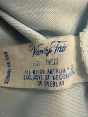 VTG VANITY FAIR Robe Gown Sz M Powder Blue ¾ Sleeves Button Front Nylon/Amtron