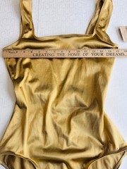 NOS VTG BALTEX 90’S ADRIENNE VITTADINI GOLD ONE PIECE HIGH CUT LEG SWIMSUIT*S/M