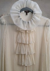 Vintage Escada Ivory Lace Tiered Ruffle Front Lond Sheer Sleeves Womens Size 36