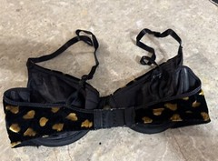 VINTAGE LOVABLE BRA! 36 B. HEARTS
