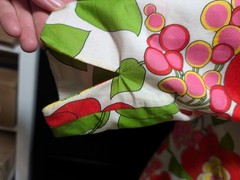 Retro Dress half Sleeves, Groovy Pattern, See Photos For Details