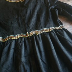 1970s Vintage Black Long Sleeve Midi Dress Ric Rac Trim Ruffle Boho Prairie Folk