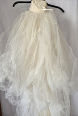 Vintage Ivory Union Label Wedding Dress With Juliette Cap Veil Ecru Lace Size 8