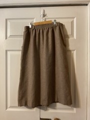 Bedford Fair Vintage Mid Length Skirt 15-16 Average Wool Blend Pleated USA