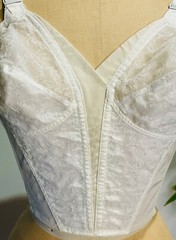 LOVELY!!VTG 60’S PLAYTEX WHITE LACE STRETCH LONGLINE BOMBSHELL PIN-UP BRA*36 B