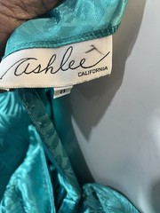 Beautiful Vintage Ashlee California Turquoise Size 8 Split Front Dress USA Made