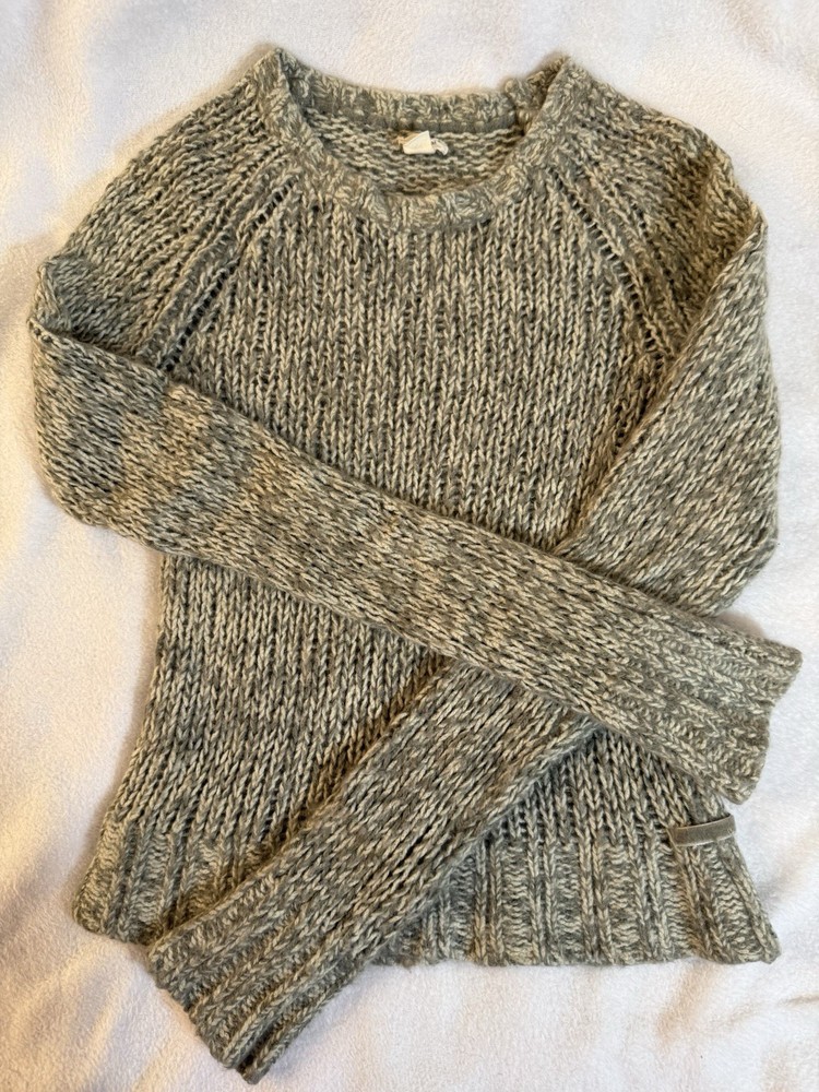 Vintage 90s Y2K American Eagle Outfitters Angora Blend Sweater AE Layer Knit
