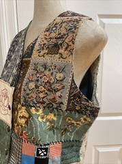 Vintage River Wearable Art vest Patchwork Floral Plaid 100% Cotton Lined M nwts