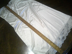 Vintage 70’s? White Antron III Nylon Full Slip Lace Trim Split Side Size 40