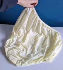 NOS 100% Nylon Underscore Panties Brief Sz 9 NWOT Granny New JCPenney Yellow Htf