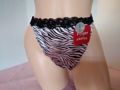 Panties NWT Vintage Gilligan & O’Malley Animal Glossy Satin Low Rise Thong 8