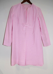 S2 – Vintage 60’s Couture Pink Textured XS Mini Dress Set & Matching Coat w Bow