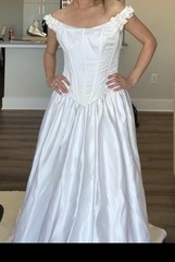 BEAUTIFUL Vintage 1990s Basque Waist Moonlight Wedding Dress Fits Like A 6