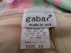 VINTAGE GABAR / USA 🌸 SIZE 18== FLORAL / ONE PIECE / RUCHED WAIST BATHING SUIT