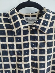 Vintage 1990s 100% Silk Blouse Black and White Alexandria Size 4 Long Sleeve Top