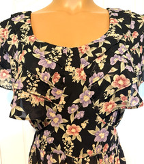 VTG 90’s KARIN STEVENS BLACK FLORAL W/ RUFFLE CAPE BODICE DRESS SZ 10P