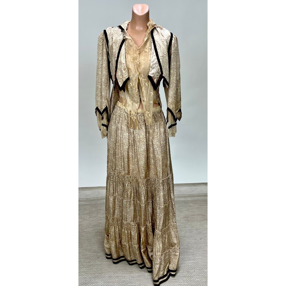 Antique Victorian Beige Printed Silk Two Piece Set Velvet Trim Net Lace Smocking
