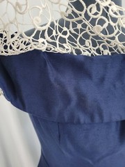 Vtg House of Bianchi Navy Blue Dress w Off the Shoulder White Lace Detail Sz 10