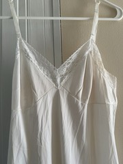 Vintage Vanity Fair White Lace Slip Size 34 L NEW with tag – see description
