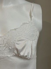 Vintage Vassarette Lingerie Full Slip White Lace Sheer Sz 36 – 24 inches