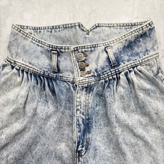 Bonjour Vintage 80s Acid Wash High waisted Pleated Front Shorts Throwback OG