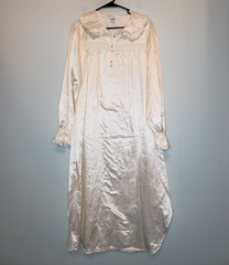 Fundamentals Women M Midi Nightgown Satin Cream Floral Grannycore Ruffle Collar