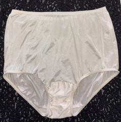 Vanity Fair Ivory 5 S Satin Granny High Waist Brief Style Underwear Panty