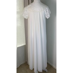 Vanity Fair Nightgown Robe Set Womens 32 White Very Good Vintage Lace Peignoir