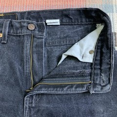 VTG USA Levi’s 550 Relaxed Tapered Black Denim Jeans 7 Jr S 27×28.5!!! 6500