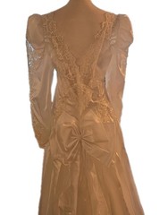 VTG 80s Victorian Demure Lace Pearls Long Sleeve Wedding Gown Size 22