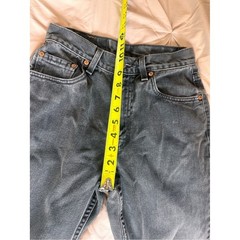 Vintage Levi’s 550 made in USA hard to find smaller size charcoal wash. Y2K