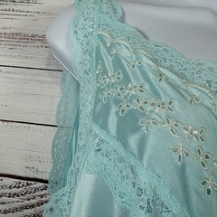 Vanity Fair Nightgown Womens Small Azure Mist Lace Embroidered Vintage 80’s