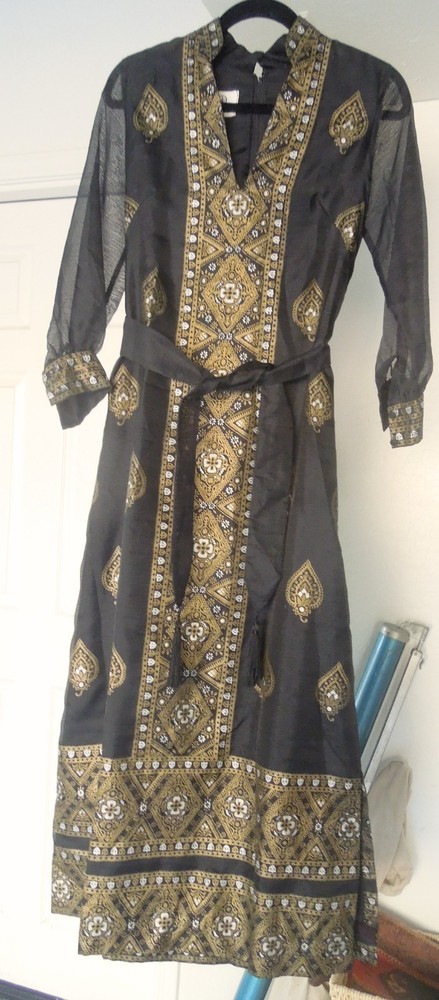 Vtg Shaheen Maxi Dress Black w Gold Designs Hawaii California Size 10 Never Worn
