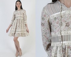Vintage 70s Romantic Prairie Dress Floral Cottage High Waist Pastel Spring Mini